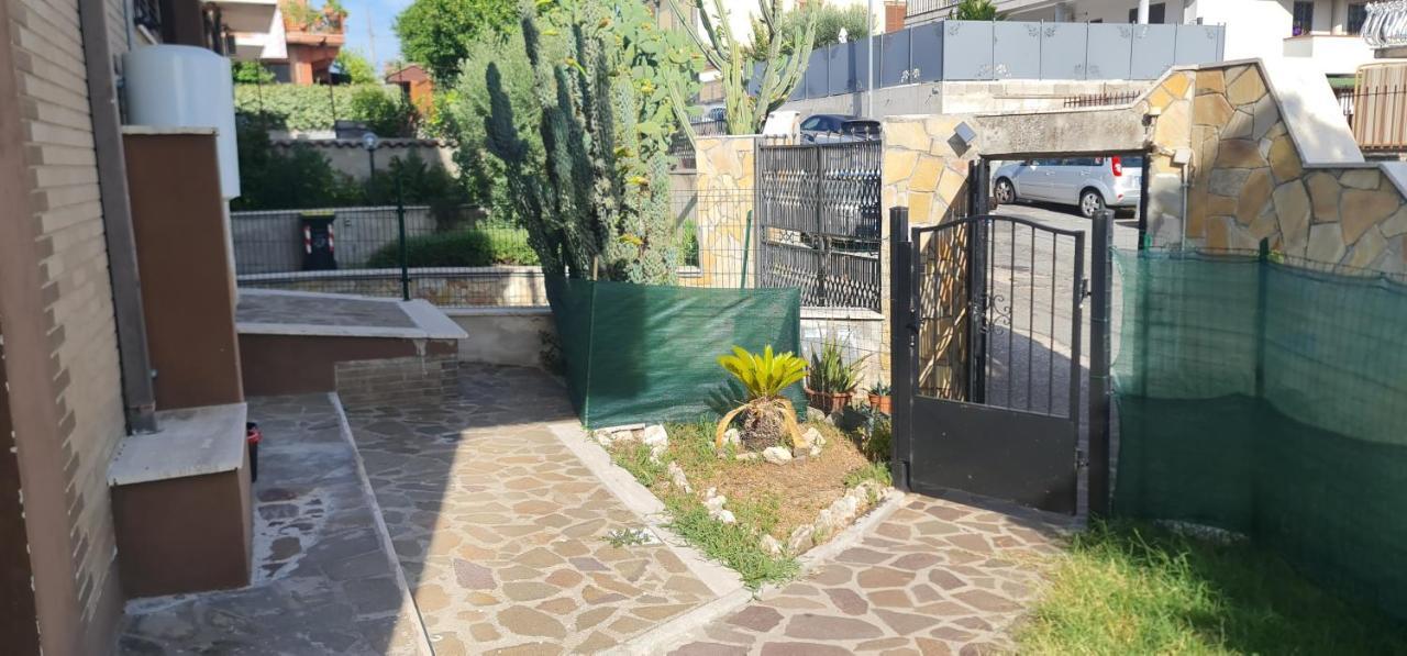 Appartamento Con Giardino Roma Екстериор снимка